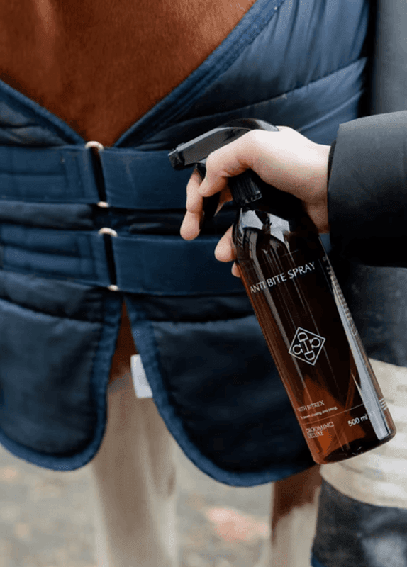 Grooming Deluxe Anti Bite Stop